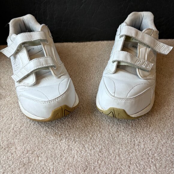 New Balance 927 Women's Walking Shoes Size 10.5 White Dual Strap WW927VW - Picture 2 of 10
